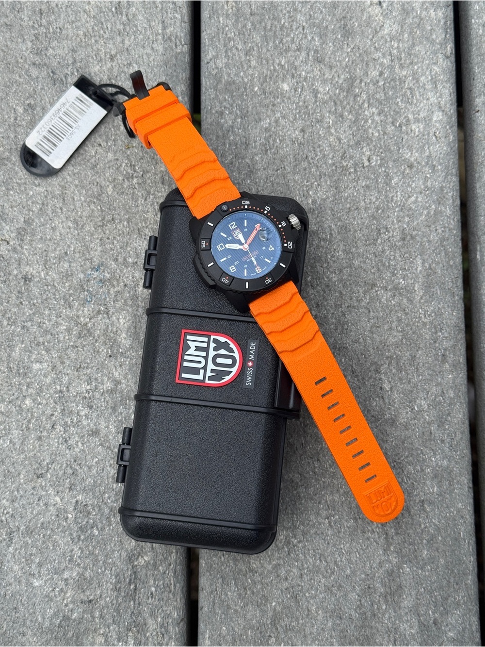 Luminox Navy Blue Dial Orange Strap Tactical mens Watch - Picture 2 of 13
